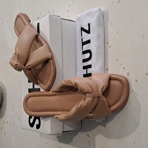 NIB Schutz leather sandals